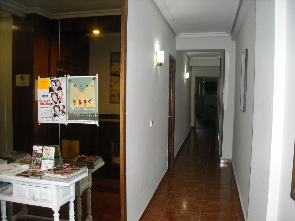 Hostal Residencia Avenida Cuenca  Kültér fotó