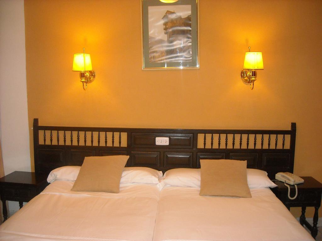 Hostal Residencia Avenida Cuenca  Kültér fotó