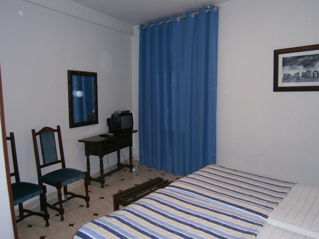 Hostal Residencia Avenida Cuenca  Kültér fotó