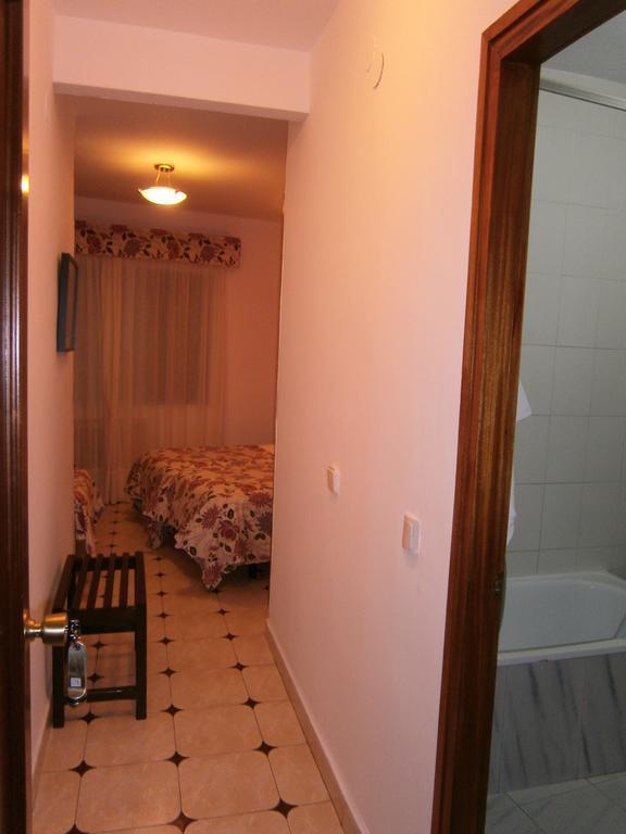 Hostal Residencia Avenida Cuenca  Kültér fotó